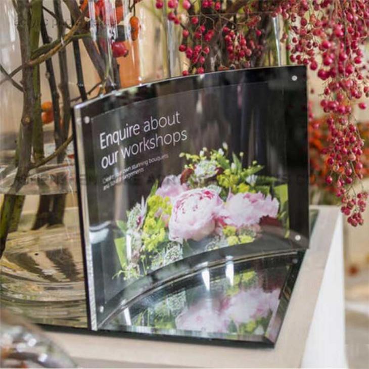 2017 New Style Hot Bending 5 × 7 Acrylic Photo Frames Með Heildsöluverð